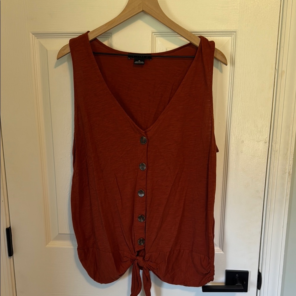 Women's Rust Sleeveless Top with Button Detail